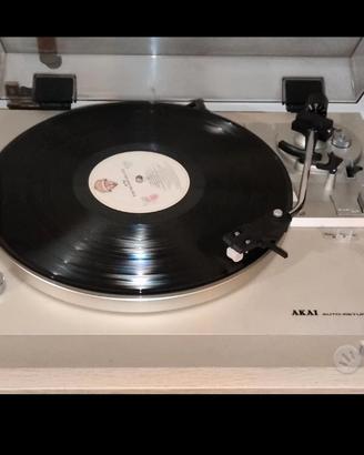 AKAI AP B20. giradischi 