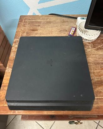 Play station 4 Slim 500gb