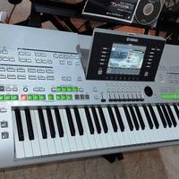 Yamaha Tyros 3,Borsa,Pedale,SetPCM,VGA HDMI,FULL