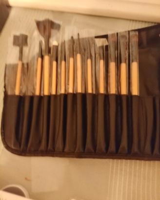 kit pennelli da trucco 