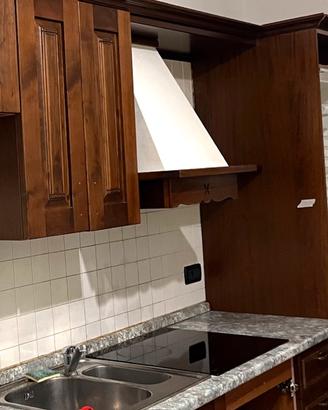 Piano cottura  vetroceramica a 4 fuochi e lavello