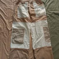 Pantalone baggy bianco e beige