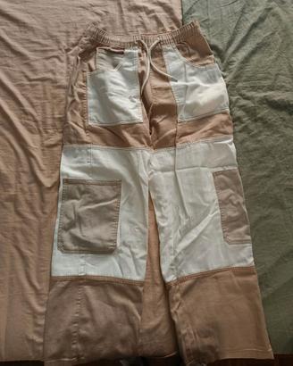 Pantalone baggy bianco e beige
