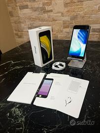 Apple iPhone SE 2 nero 256GB - batteria 89% -ios26