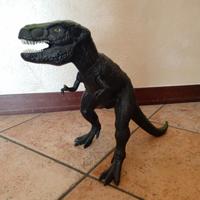 Dinosauro giocattolo