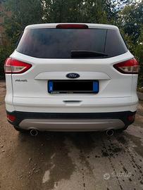 FORD Kuga 2.0 TDCi 150CV 4WD Powershift Titanium B