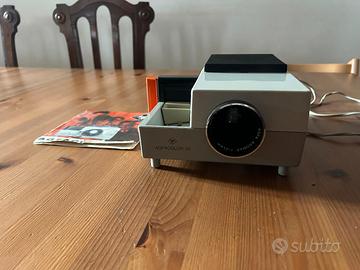 proiettore per diapositive vintage