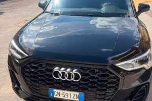 Audi q3 sport back