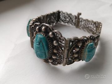 Bracciale con scarabei