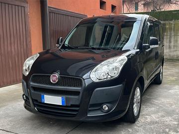Fiat Doblò 1.4 16v Emotion 2014