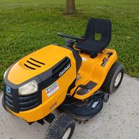 Trattorino tagliaerba