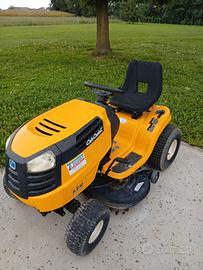 Trattorino tagliaerba