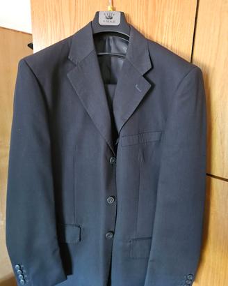 Abito uomo sartoriale grigio vestito completo