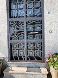 N. 1 cancello zincato