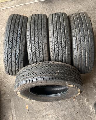 Pneumatici jeep wrangler 255/70-18 bridgestone