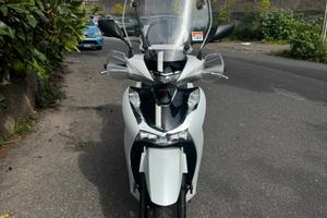 Honda SH 150 sport bianco