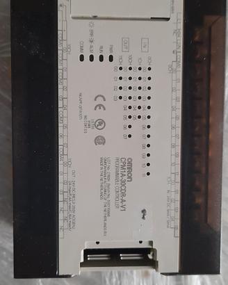  omron Plc compatto