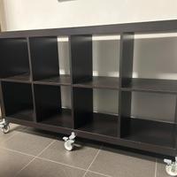 Scaffale IKEA KALLAX nero con rotelle