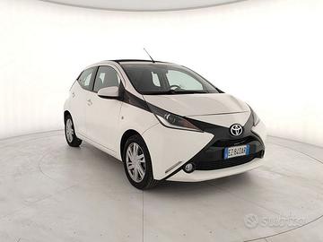 Toyota Aygo 1.0 VVT-i 69 CV 3 porte x-wave MM...