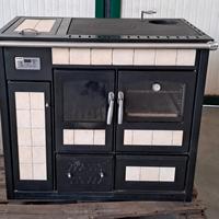 Stufa a legna  o termocucina Klover
