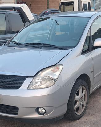 Ricambi Toyota Corolla Verso 2003