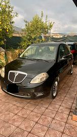 Lancia y 1.2 benzina 44kw