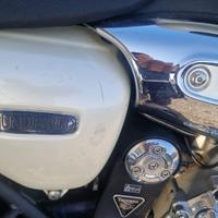 Triumph Thunderbird