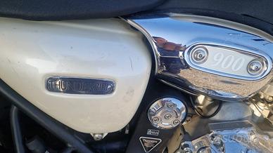 Triumph Thunderbird