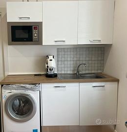 MOBILI DI CASA COMPLETI COMPRATI SOLO 7 MESI FA!