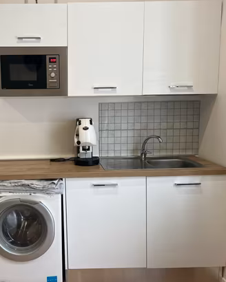 MOBILI DI CASA COMPLETI COMPRATI SOLO 7 MESI FA!