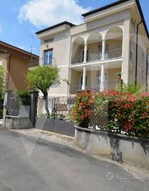 Privato vende Villa a pochi minuti centro Vicenza