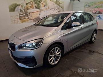 BMW 225xe Active Tourer iPerformance - 4X4 -