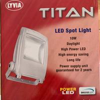 Lampade a led Lyvia Titan da 10w e 30w