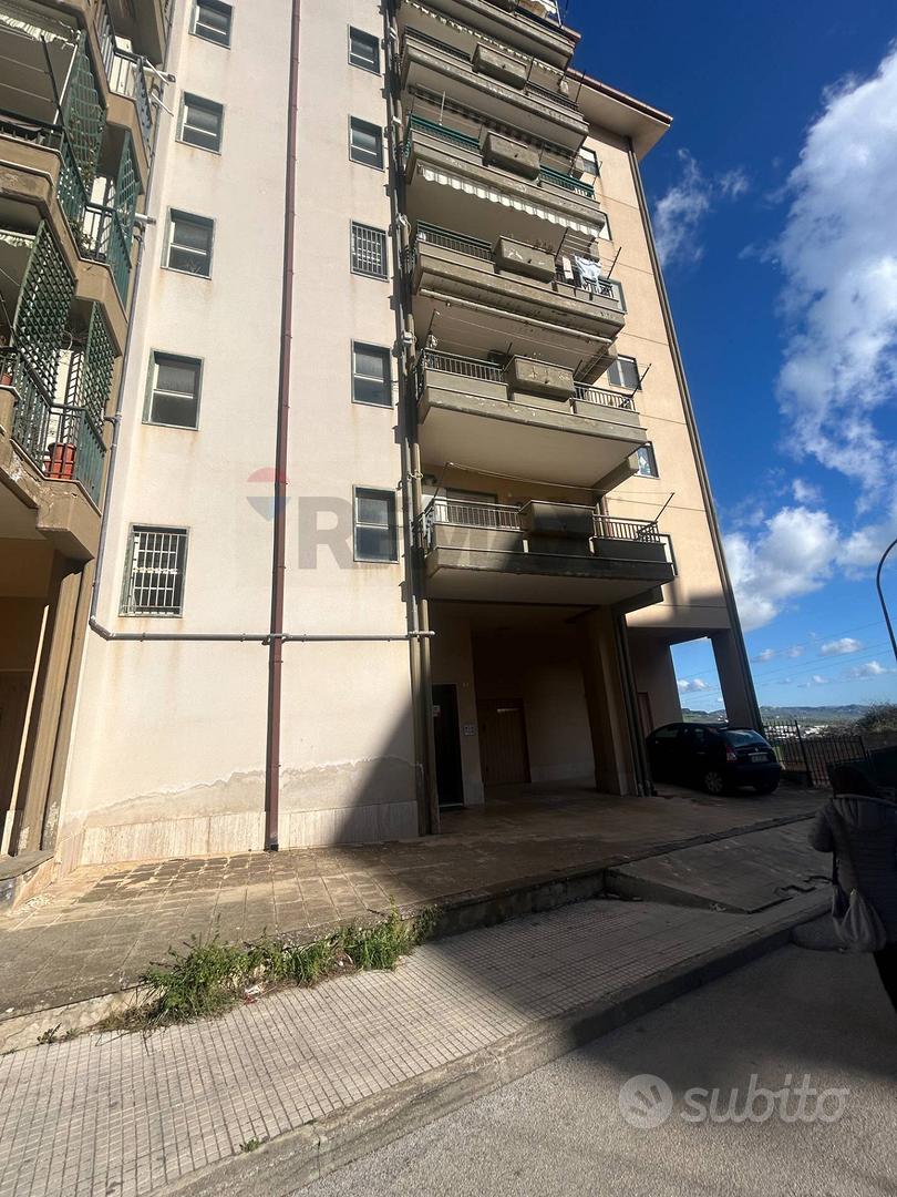Appartamento - Caltanissetta - Vista 2
