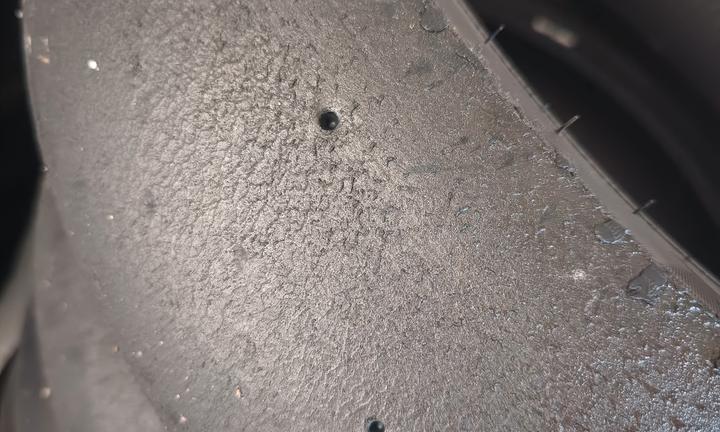 Gomme slick metzler 120/70 200/55