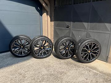 Cerchi in lega Porsche Macan 21" con gomme al 50%