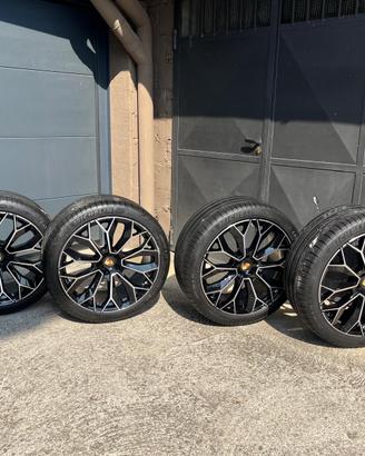 Cerchi in lega Porsche Macan 21" con gomme al 50%