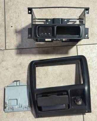 Alloggio Radio per Suzuki Jimny