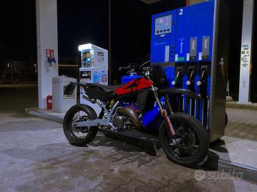 Husqvarna sm 125
