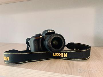 Nikon D3400 (18-55) + custodia Bag Lowepro