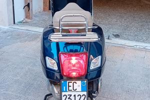 vespa gts 300