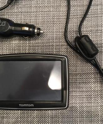TomTom XL IQ Routes Edition