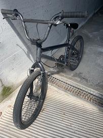 Bicicletta ragazzo BmX