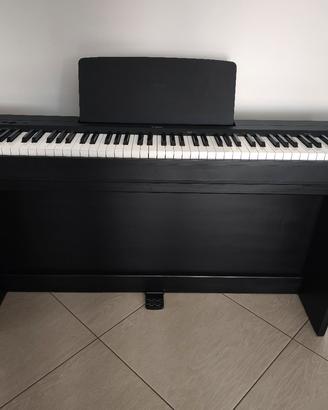 pianoforte Yamaha P-145 black