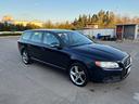 volvo-v70-2-4-d-momentum