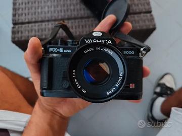 Fotocamera Reflex 35mm Yashica FX-3 Super 2000 + O