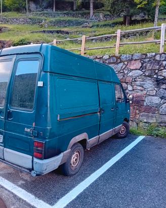 Renault Trafic 4x4