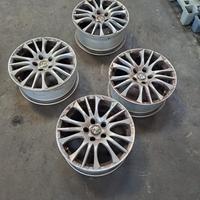 Cerchi in lega Alfa Romeo 159 16 pollici