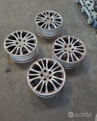Cerchi in lega Alfa Romeo 159 16 pollici