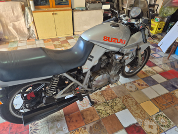 Suzuki katana 750 cc anno 1982